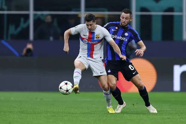 Xavi and Barcelona failed again to prove themselves in the Champions League