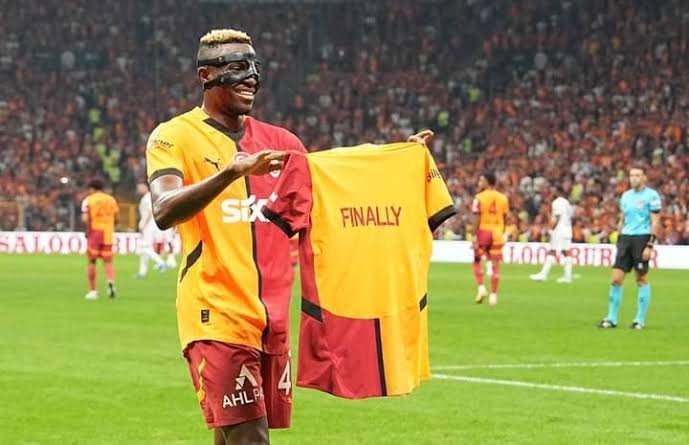 Odion Ighalo urges Victor Osimhen to make a bold career move, warning the striker not to miss a golden opportunity amid Saudi interest
