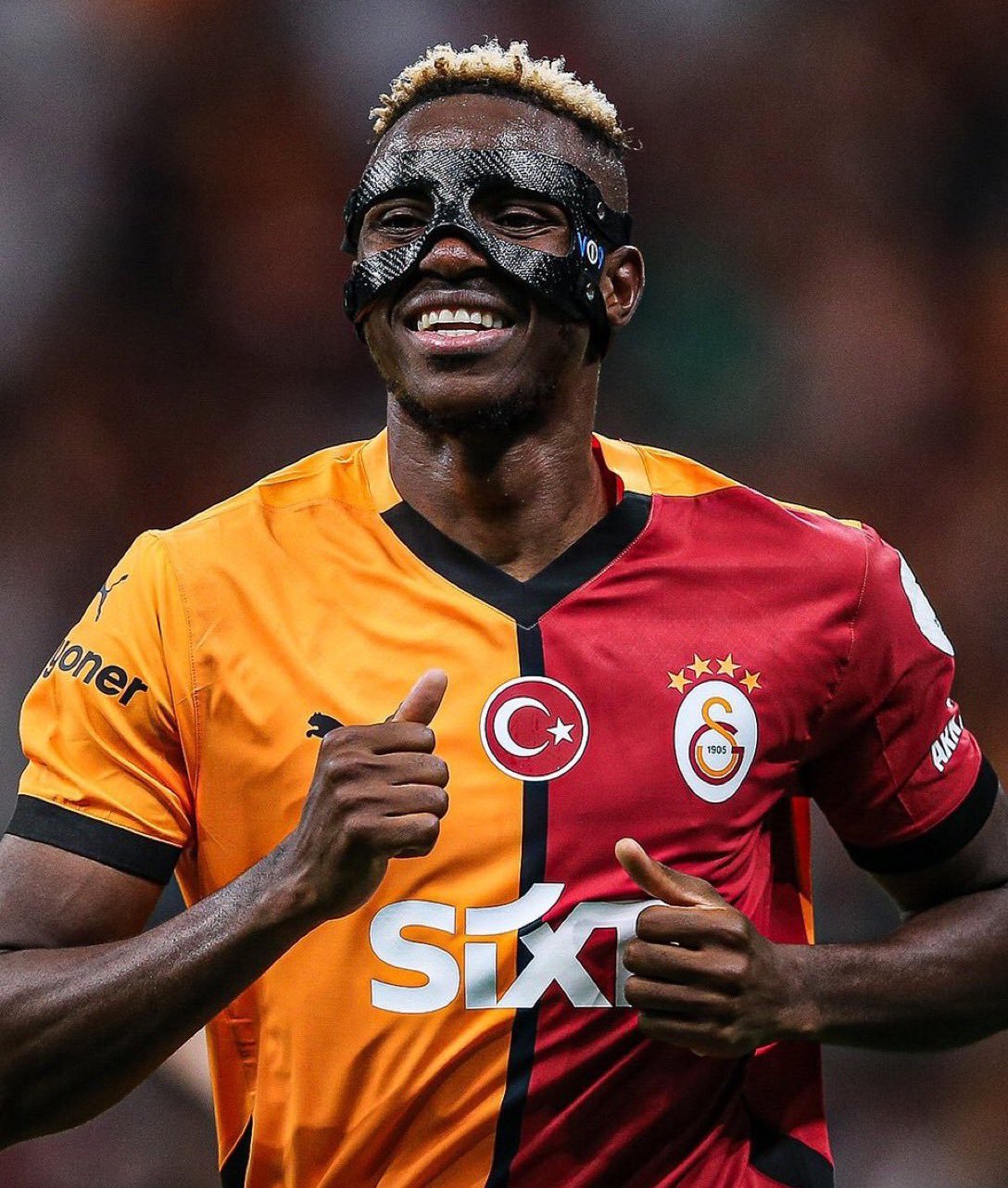 Galatasaray striker Victor Osimhen has confirmed that he will remain with the Turkish club until the end of the current season, squashing any rumors of a potential January transfer.