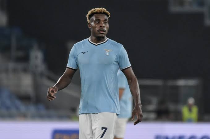 Brighton and Hove Albion are reportedly in signing Super Eagles midfielder Fisayo dele-Bashiru from Lazio.