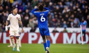 Leicester City head coach Ruud van Nistelrooy has provided a positive injury update on Super Eagles midfielder Wilfred Ndidi, confirming his availability ahead of their FA Cup fourth-round clash against Manchester United