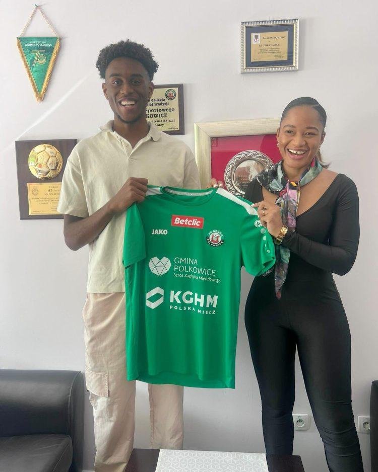 Sean Kanu, son of Kanu Nwankwo, has officially signed his first professional contract with Polish third-tier club Górnik Polkowice.
