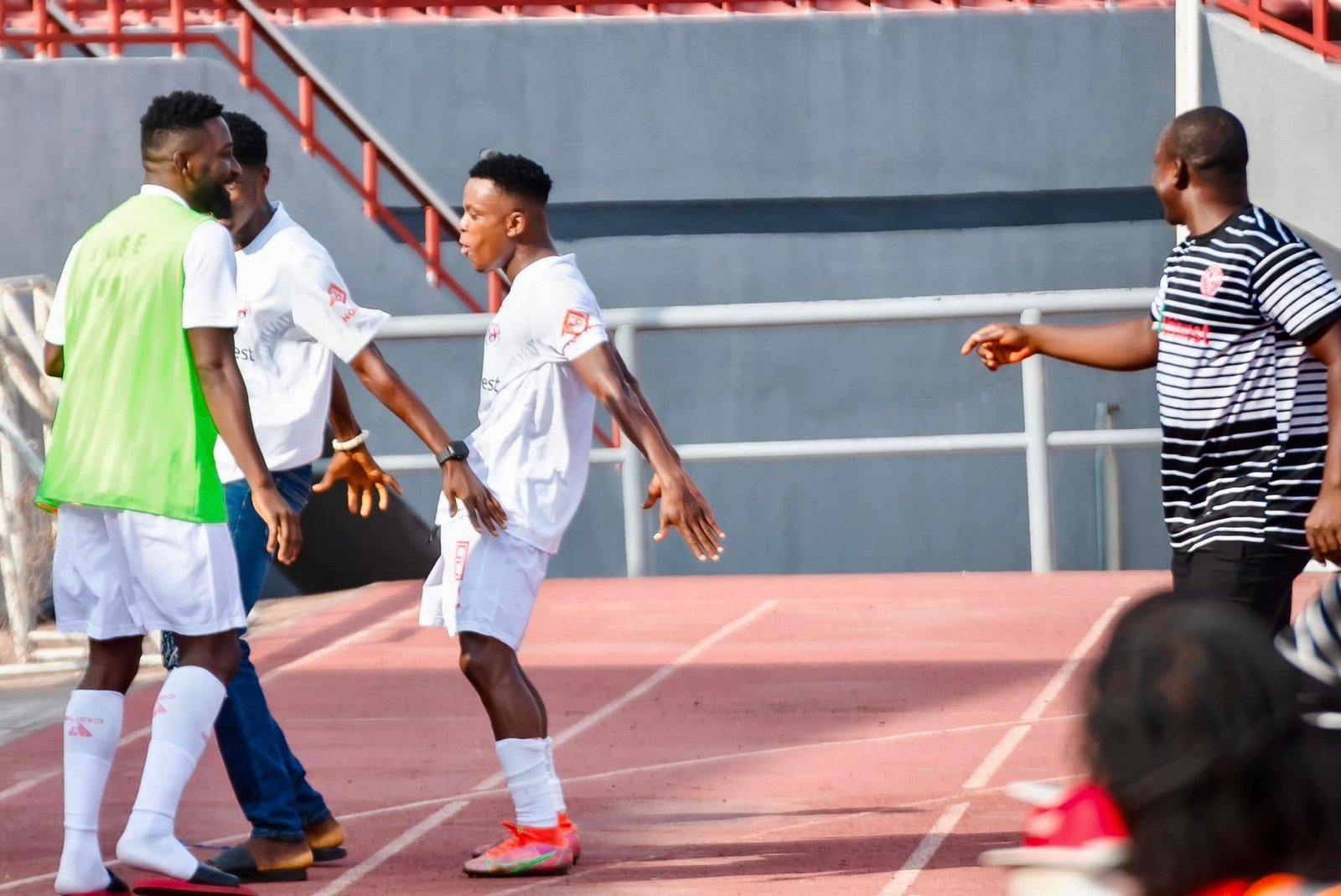Enyimba, Rangers, and Bendel Insurance advanced to the Round of 16 in the President Federation Cup, with Kayode Oke starring in a hat-trick.