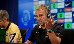 Barcelona head coach Hansi Flick is reportedly not in favor of signing Luis Diaz and would rather see the club pursue Lookman or Williams.