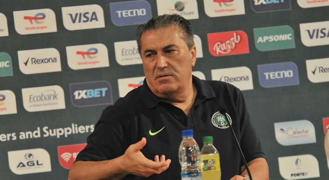 Former Super Eagles coach Jose Peseiro has heaped praise on South Africa football system, while throwing jibe at the NPFL.