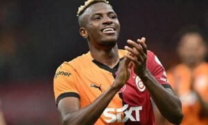 Super Eagles striker Victor Osimhen goal secured a vital win for Galatasaray over Samsunspor, keeping their Süper Lig title hopes alive.