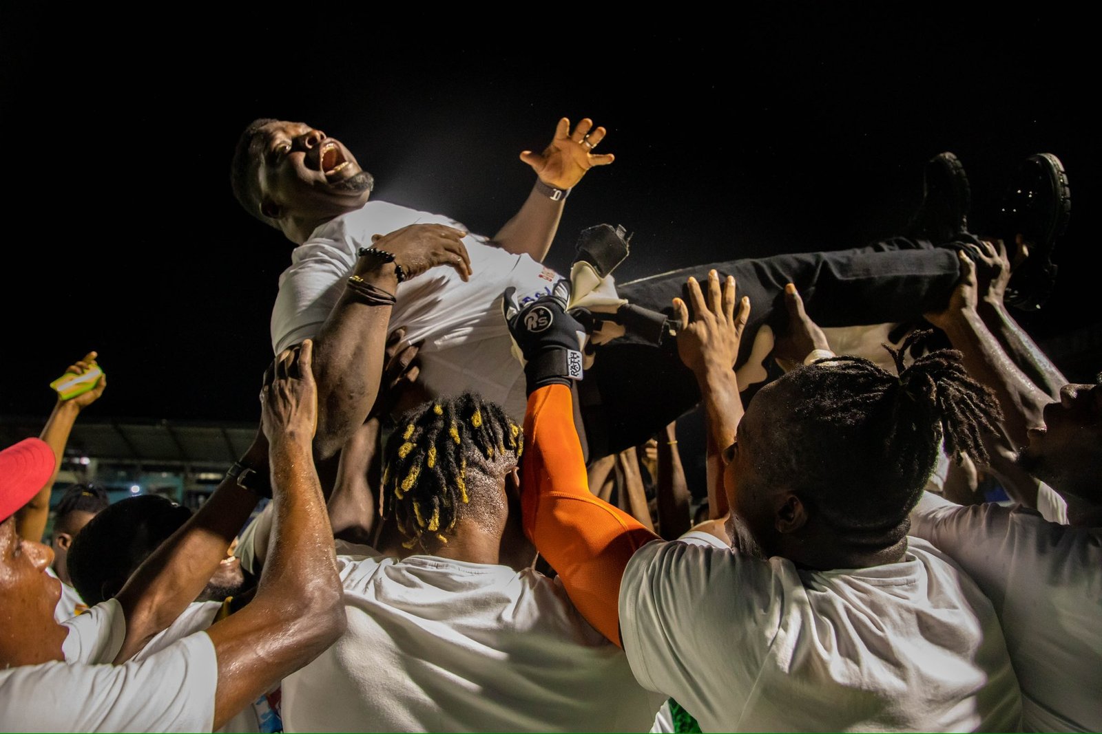 Victor Osimhen gifts ₦10 million to Remo Stars in recognition of their first ever NPFL title and first in 25 years for south western club.