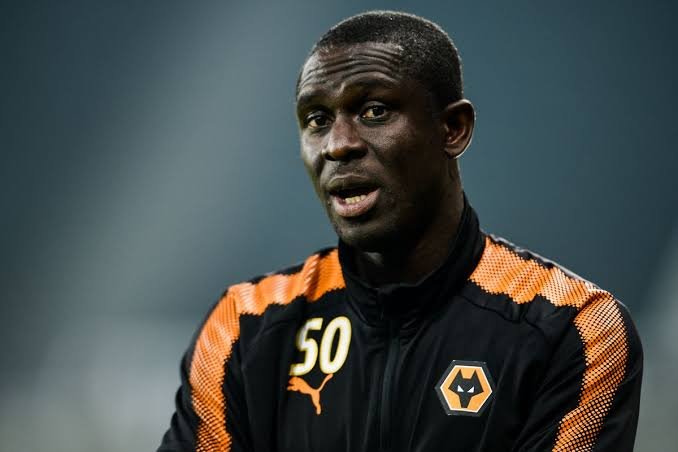 Seyi Olofinjana fires back at Sevilla’s Director, defending Kelechi Iheanacho and claiming the club failed to help him succeed in Spain.