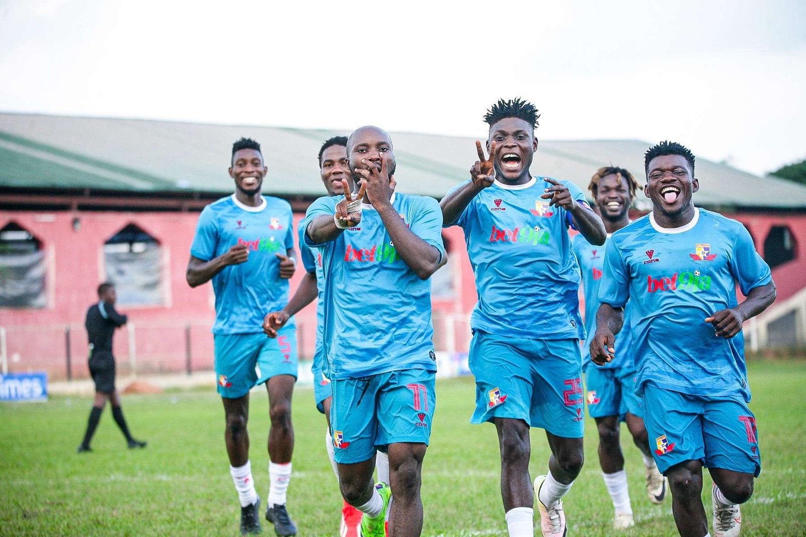 While one NPFL club faces heavy sanctions for fan violence, league leaders Remo Stars edge closer to a historic title in a dramatic week.