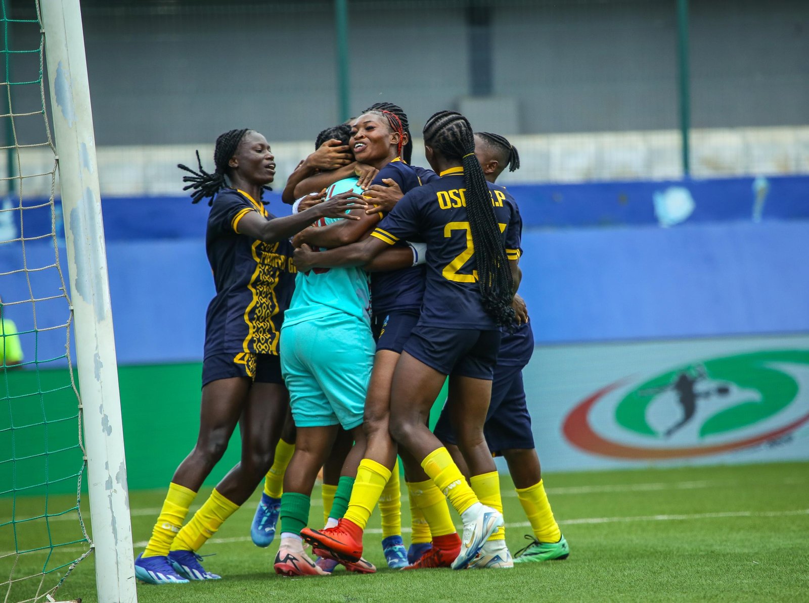 Edo Queens stunned Bayelsa Queens to end their unbeaten streak, reigniting the NWFL Super 6 title race with just one round of fixtures left.