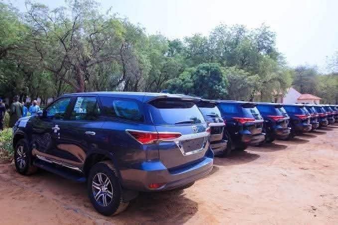 Reports that Ahmed Musa gifted SUVs to Kano Pillars players and staff are false. Our findings confirm the viral story.