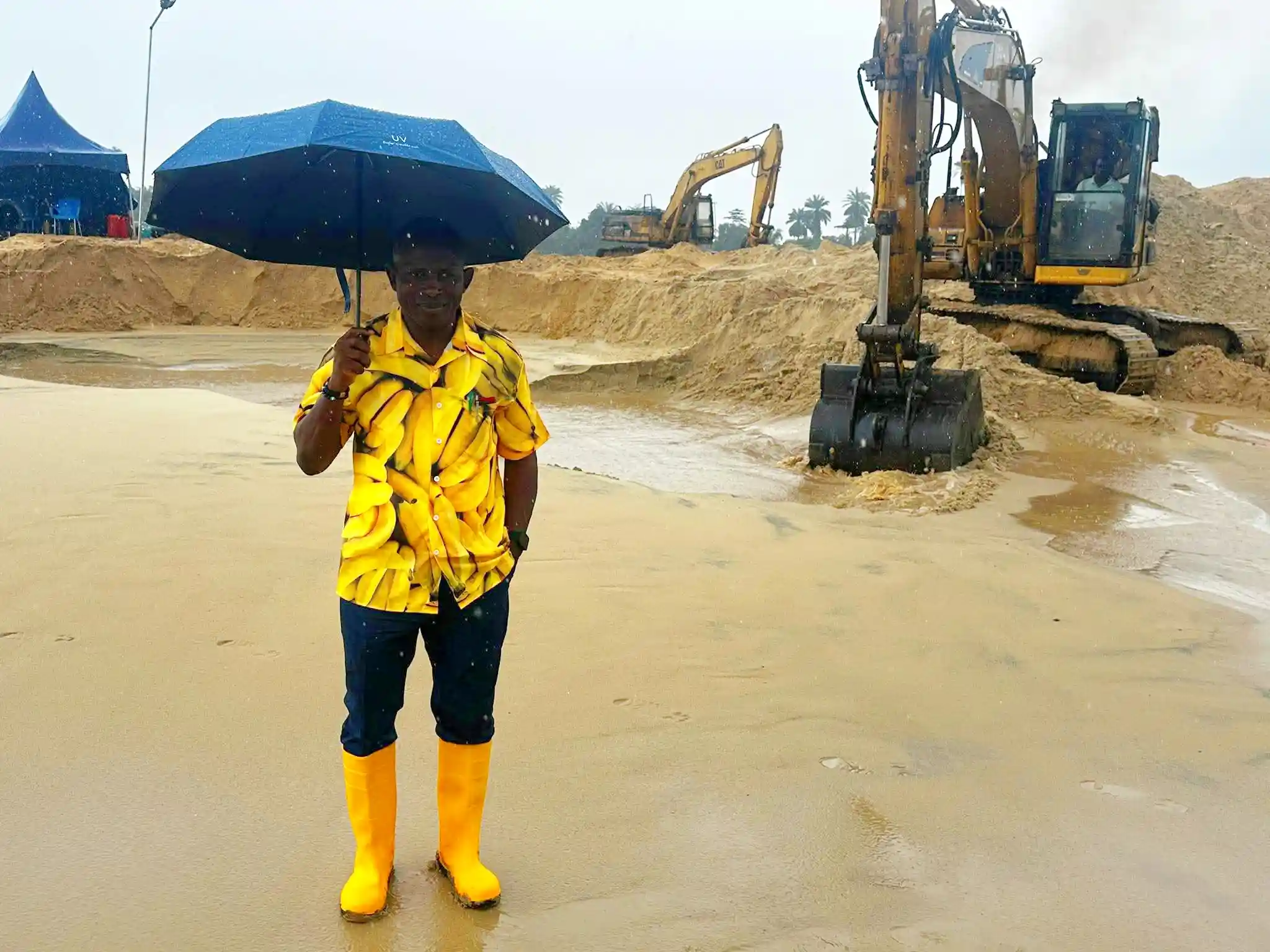 Bayelsa commissioner for Youths & Sports, Daniel Igali provides update as construction gathers pace on the state new ultra-modern stadium. 
