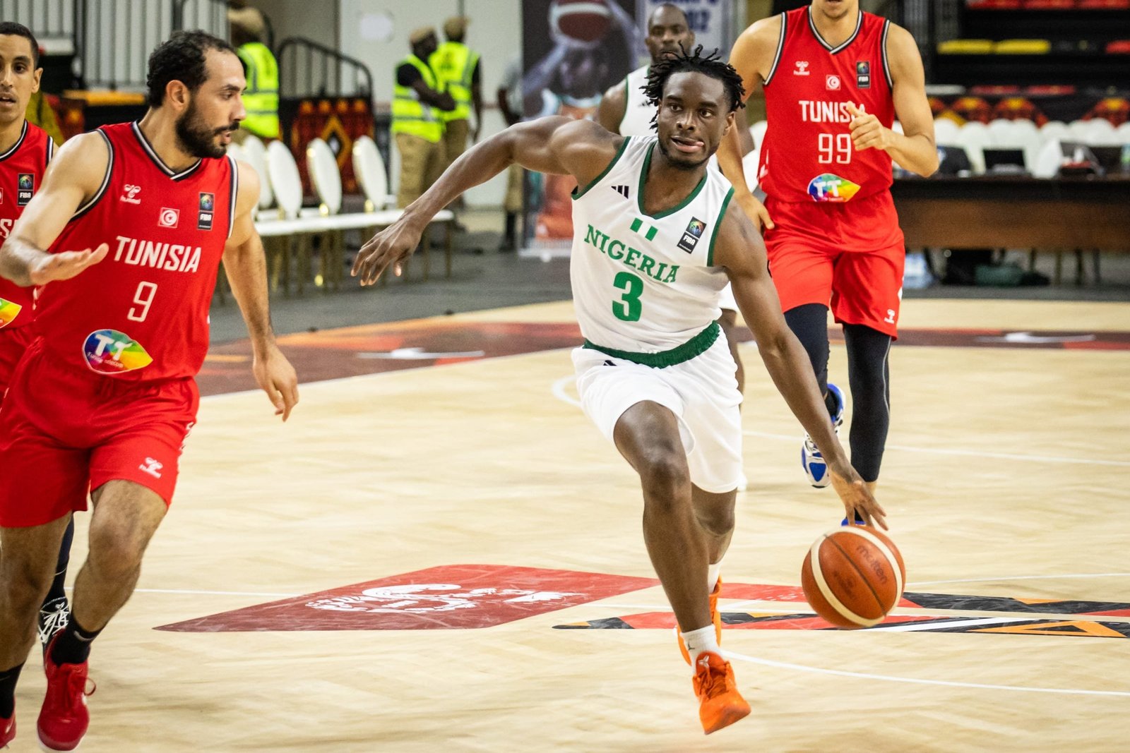 Nigeria’s D’Tigers powered past defending champions Tunisia 87-66 to reach the Afrobasket 2025 quarter-finals with a game to spare. 