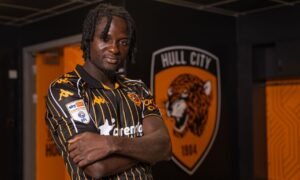 Hull City have signed Nigerian forward David Akintola from Turkish side Çaykur Rizespor, following in the footsteps of Aluko and Akpom.