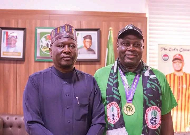 Adamawa Governor honours Super Falcons coach Madugu with a house and a significant cash gift following Super Falcons WAFCON 2024 triumph. 