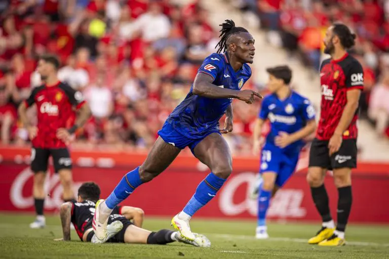 Wolves are closing in on Getafe forward Christantus Uche in a €20m deal, despite coach Jose Bordalás opposing the Nigerian’s sale.