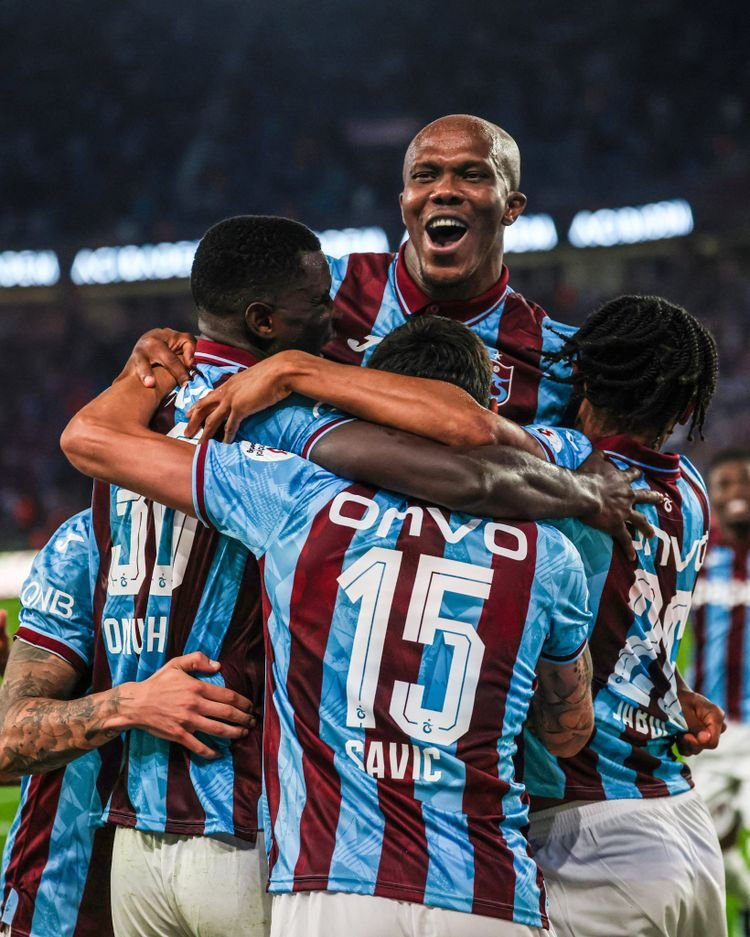 Super Eagles striker Onuachu leads Nigerian trio to victory as Trabzonspor edge Kocaelispor in opening Turkish Super Lig clash.