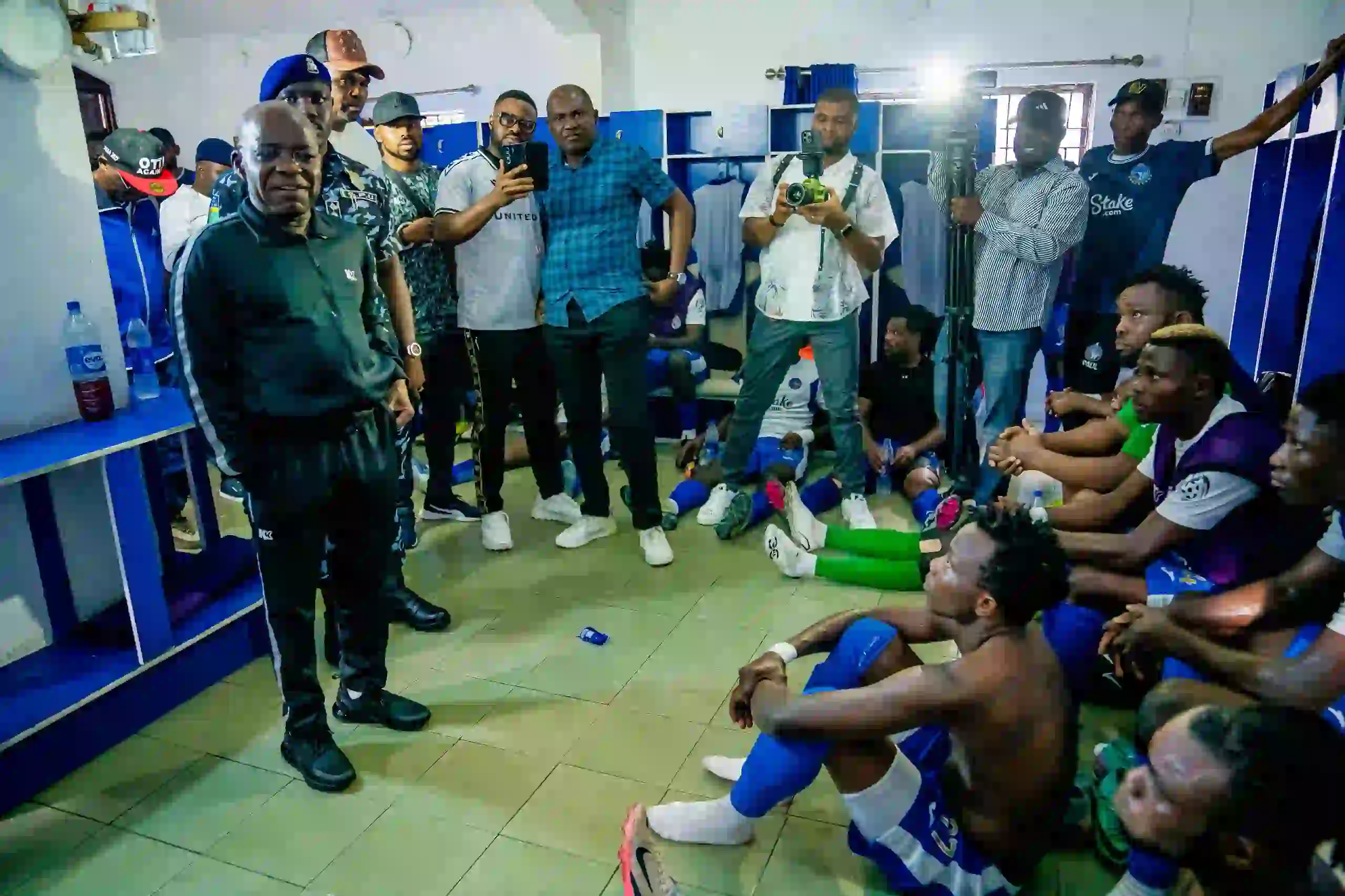 Governor Alex Otti rewarded Enyimba with ₦30m after their 3-2 comeback win over Bendel Insurance in Sunday’s NPFL clash in Aba.
