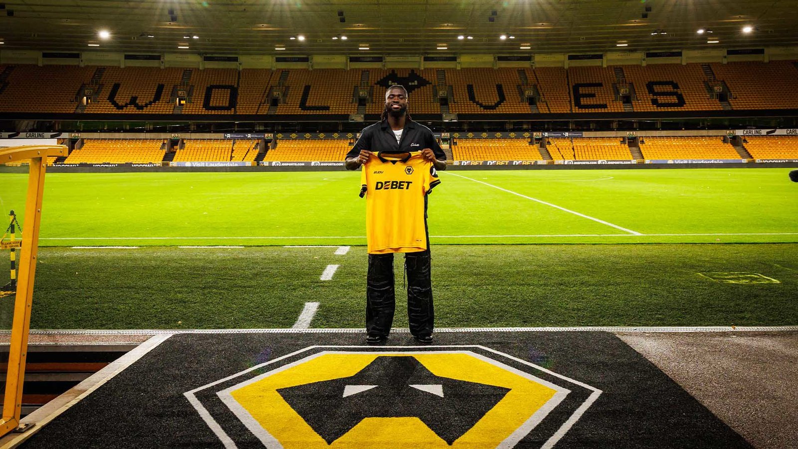 Belgium Golden Boot winner Arokodare joins Wolves, promising goals and physicality in his Premier League debut.