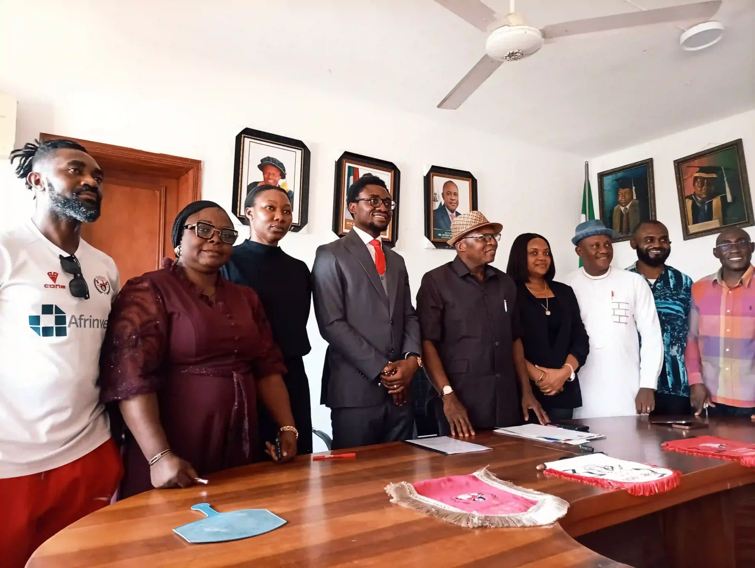 Rangers International have signed an education partnership with the Institute of Management and Technology (IMT), Enugu.