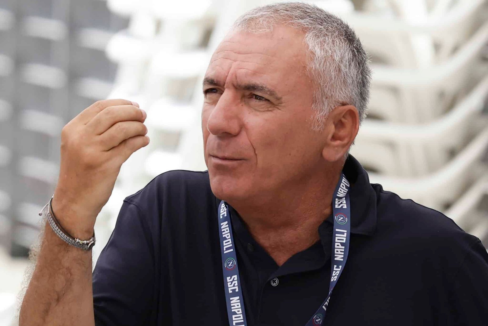 Napoli’s former director Mauro Meluso denies Victor Osimhen racism claims, reigniting scrutiny of the club.