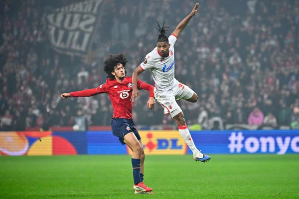 Nigerian defender Franklin Tebo Uchenna scored his first UEL goal as Crvena zvezda beat Lille, taking control of their Europa League tie