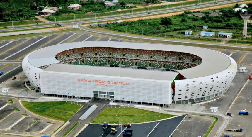 Senegal’s decision to pursue hosting rights for AFCON 2032 has intensified debate over whether Nigeria should prioritize staging Africa’s biggest football tournament instead of focusing on CAF ceremonies.