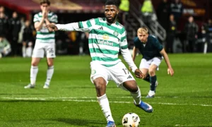 Former Super Eagles midfielder Ogenyi Onazi has urged Celtic to extend Kelechi Iheanacho’s contract after the Nigerian striker’s late heroics against Motherwell.