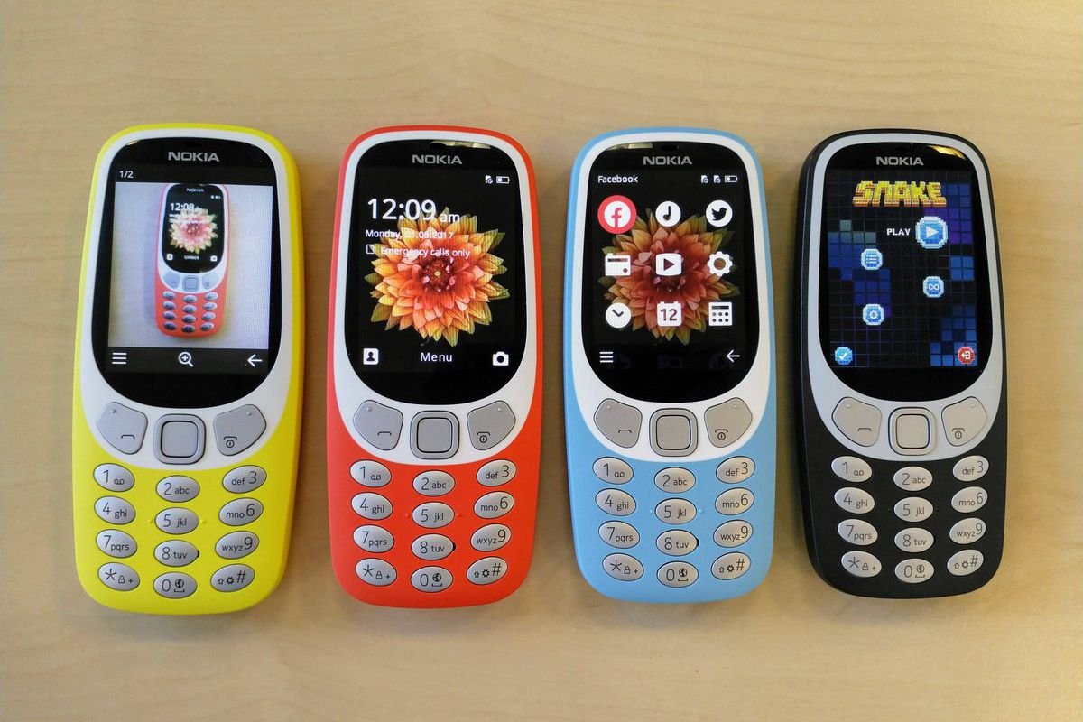 From Jay-Jay Okocha’s brilliance to Nokia 3310 phones and cybercafés, here is what Nigeria looked like the last time Arsenal won the Premier League in 2004.