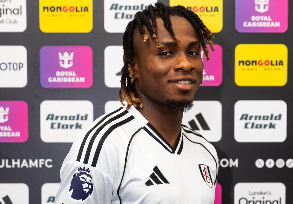 Trabzonspor have reportedly made a €15 million offer to AC Milan for Super Eagles winger Samuel Chukwueze as the Turkish club steps up its summer recruitment.