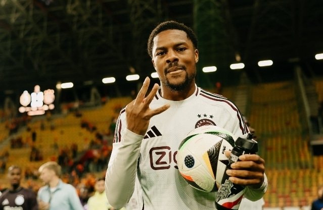 Chuba Akpom joins Ipswich Town permanently after their Premier League promotion, with Ajax set to receive £8 million following the deal clause.
