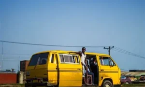 From Jay-Jay Okocha’s brilliance to Nokia 3310 phones and cybercafés, here is what Nigeria looked like the last time Arsenal won the Premier League in 2004.