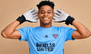 Former Flying Eagles goalkeeper Clinton Andy Ezekiel has signed a one-year contract with Rivers United after leaving relegated Bayelsa United, securing his place in the NPFL for the 2026/27 season.