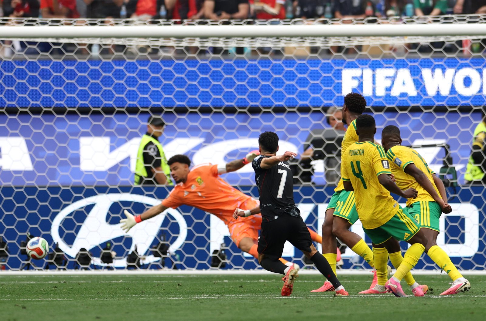 Stephen Eustáquio's stoppage-time strike secured a dramatic 1-0 victory for Canada over South Africa at SoFi Stadium, sending the co-hosts into the 2026 FIFA World Cup Round of 16.