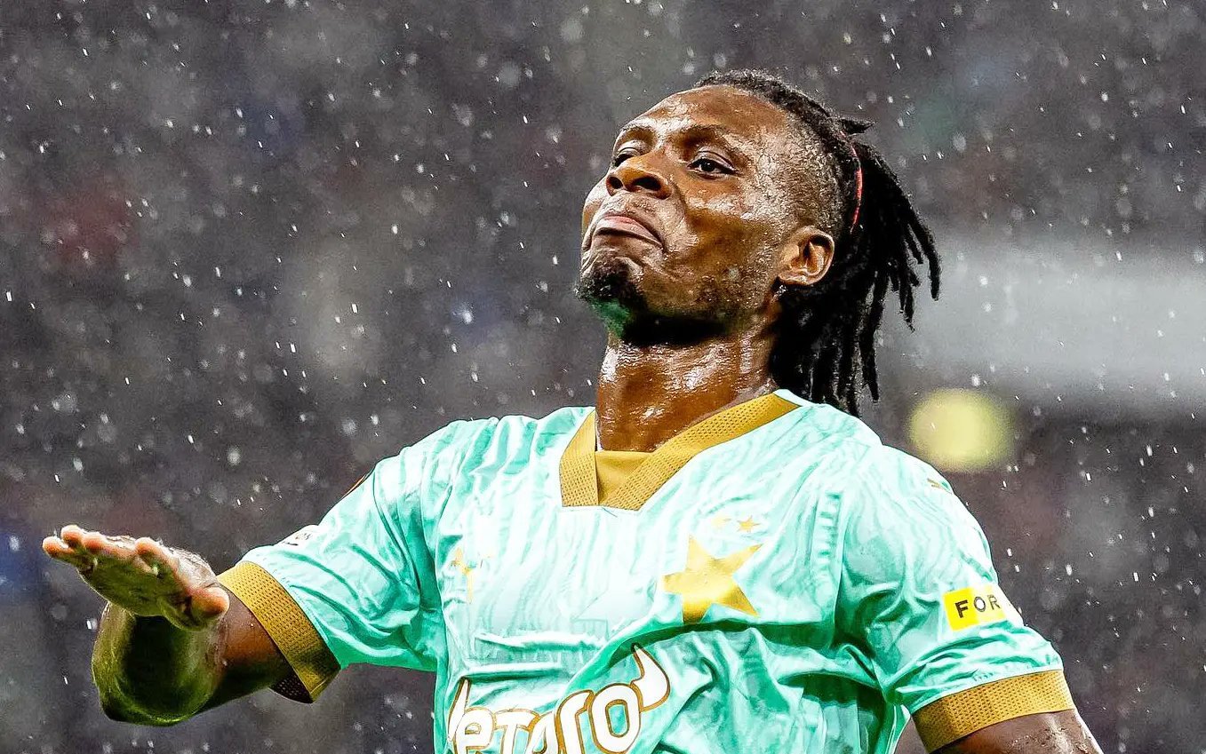 Super Eagles defender Igoh Ogbu has begun his recovery after undergoing successful Achilles tendon surgery in the Czech Republic, with the Slavia Praha star expected to be sidelined for around three months.