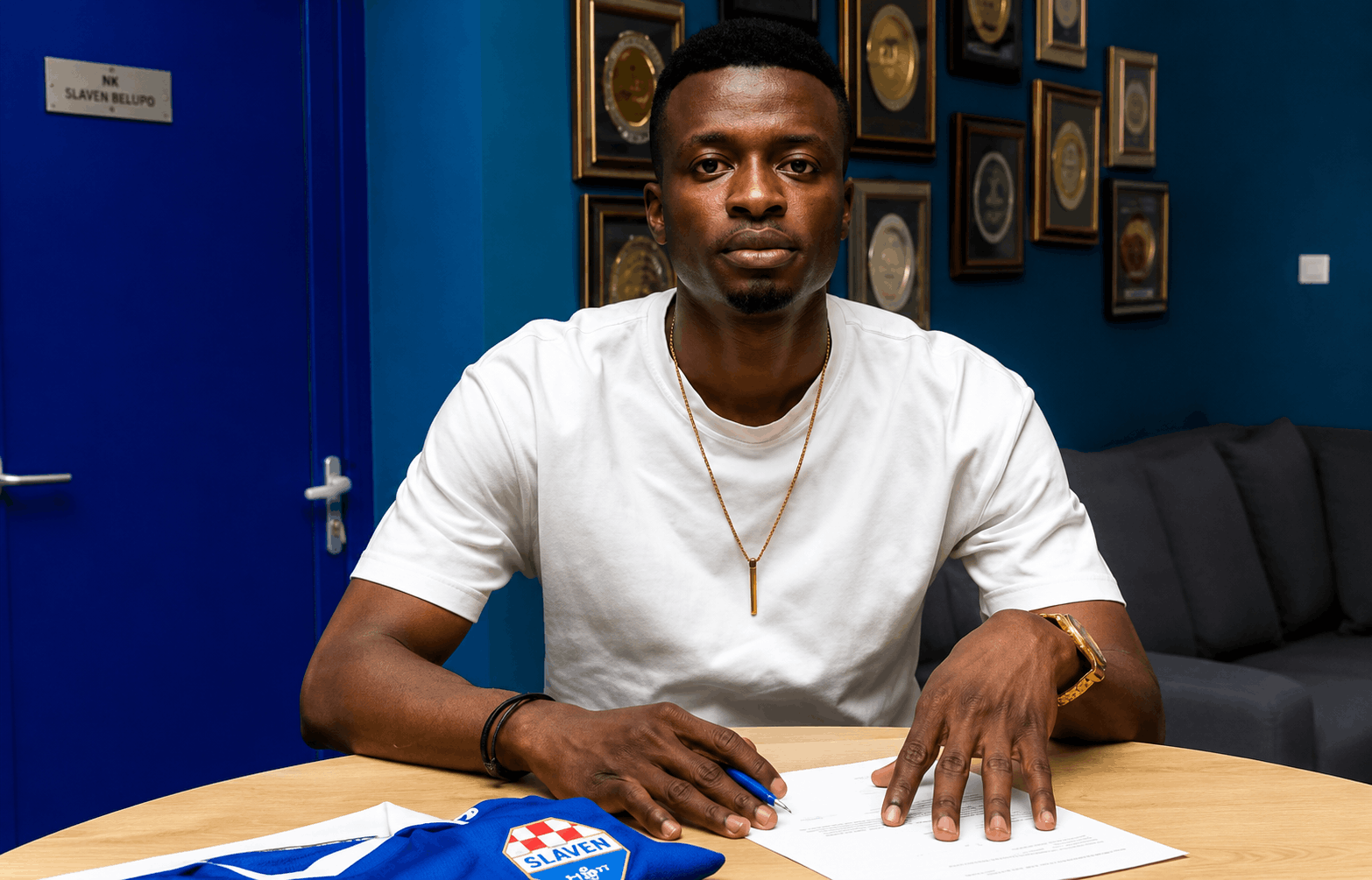 Nigerian midfielder Adeshina Adetunji has completed a season-long loan move from Austrian champions LASK to Croatian top-flight club Slaven Belupo, who also hold an option to make the deal permanent.