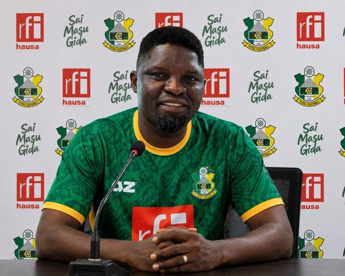 Kano Pillars have appointed former Remo Stars coach Daniel Ogunmodede as their new head coach on a two-year contract, with the tactician expected to arrive alongside his own backroom staff.