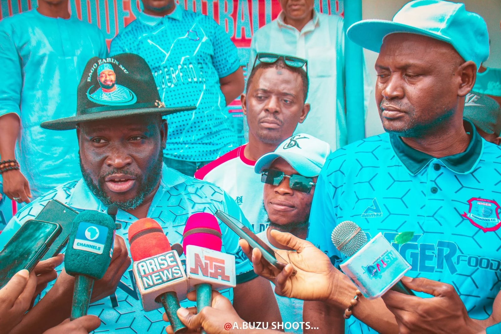 Unveiling of Kabiru dogo contract sheet at Niger Tornadoes FC, Minna.