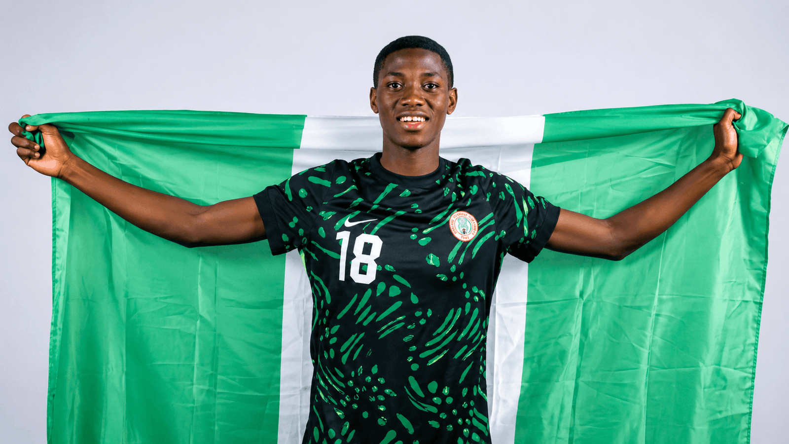 Super Falcons defender Shukurat Oladipo has committed her future to AS Roma after signing a new three-year contract until 2029 following a remarkable debut season with the Italian champions.