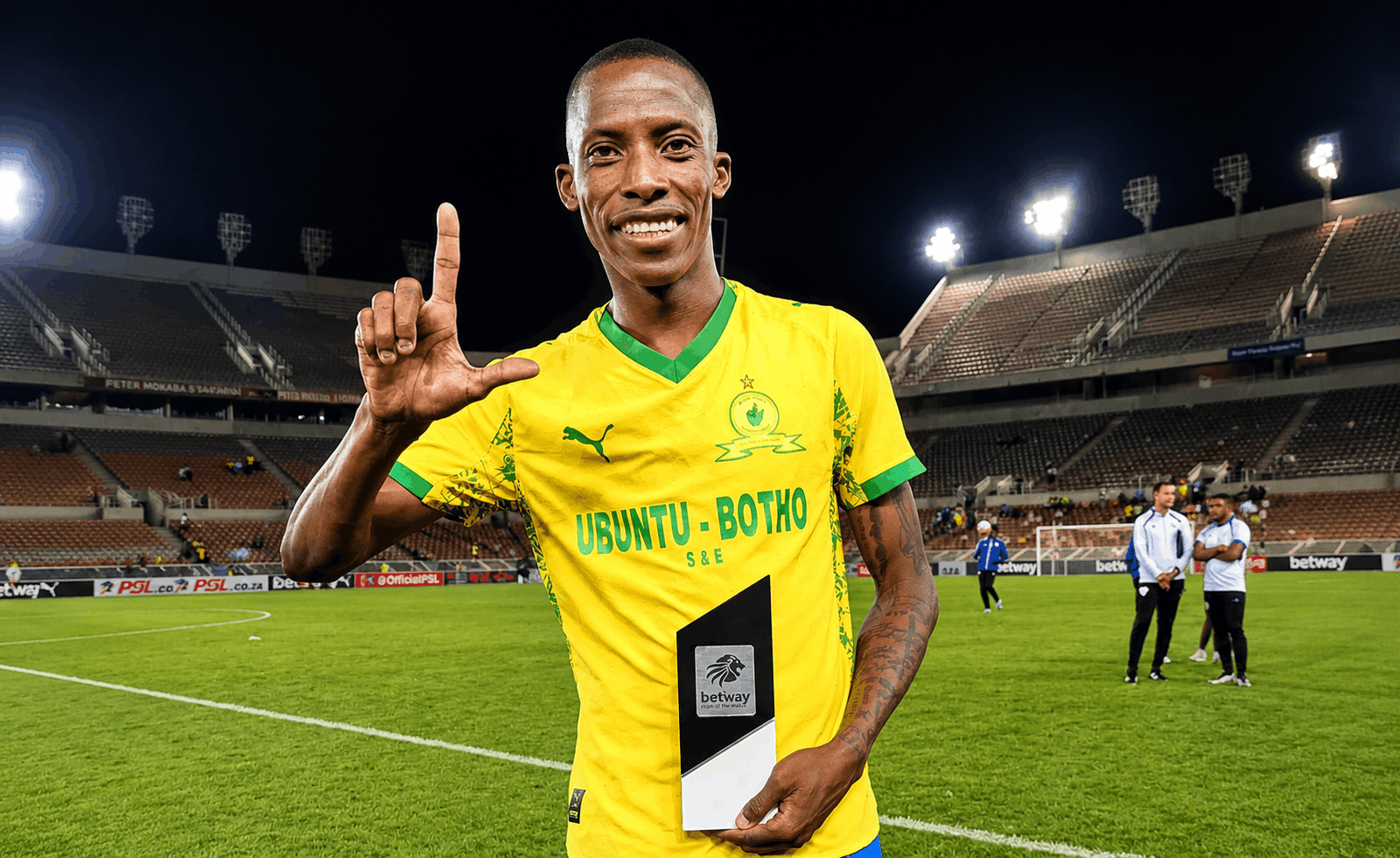 Zimbabwe international Divine Lunga escaped unharmed after gunmen opened fire on his car in Johannesburg, as fresh concerns grow over violence targeting foreign nationals in South Africa.