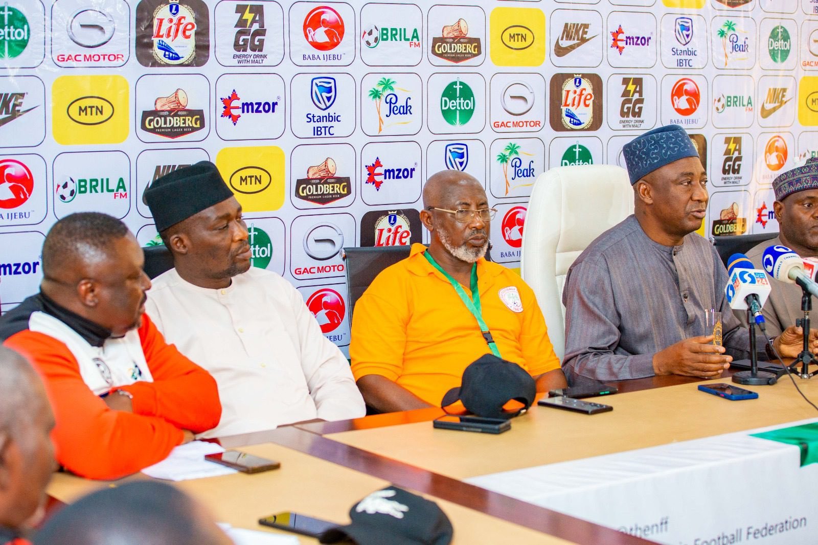 NFF President Ibrahim Gusau and eight other board members have reportedly resigned amid a DSS probe into the federation’s handling of a ₦17bn government intervention fund and mounting pressure over Nigeria’s recent football failures.