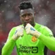 Former Manchester United midfielder Quinton Fortune has backed Chelsea to sign André Onana, highlighting the goalkeeper’s distribution and ability to play out from the back.