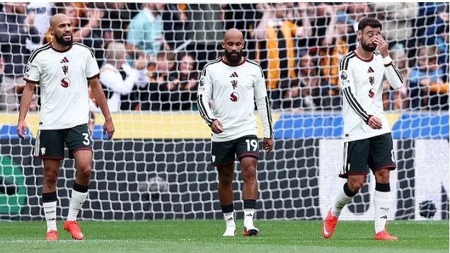 Nigeria defender Semi Ajayi scored as Hull City marked their Premier League return with a stunning 2-0 victory over Manchester United at the MKM Stadium.