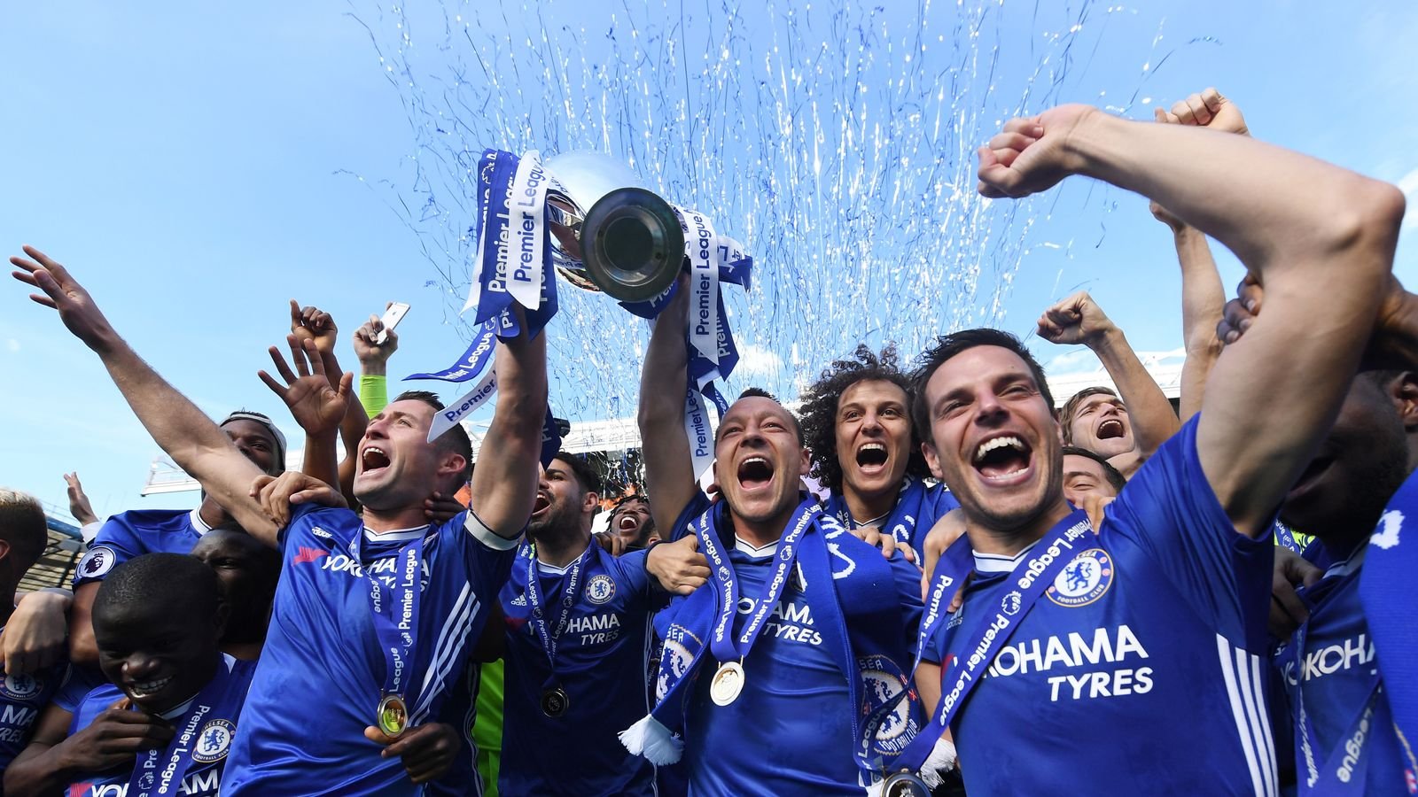 Mauricio Pochettino believes Tottenham should have been awarded Chelsea’s 2016-17 Premier League title after Chelsea were punished for financial rule breaches.