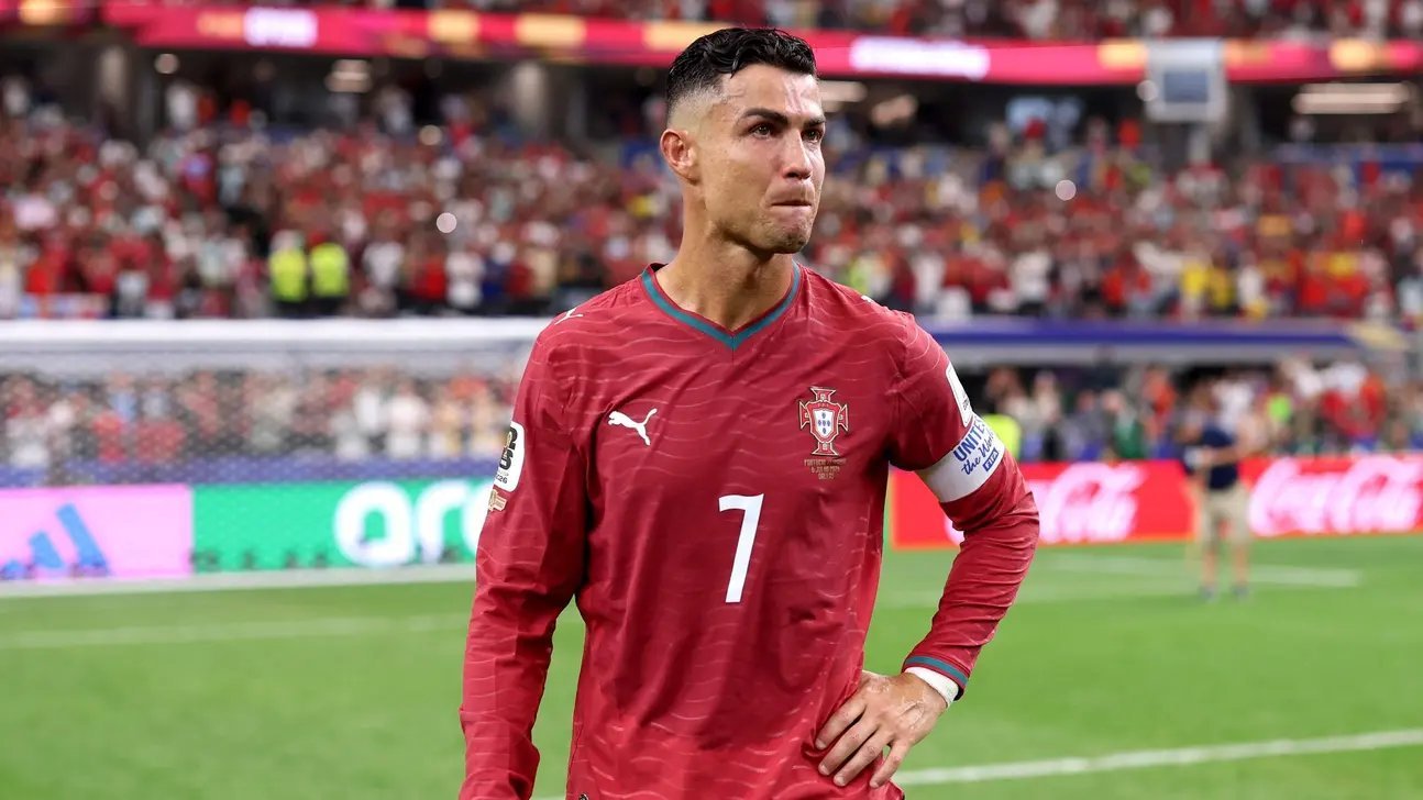 Cristiano Ronaldo has revealed he had already prepared a farewell letter to the Portuguese people and planned to leave the national team after the 2026 World Cup before being persuaded to continue.