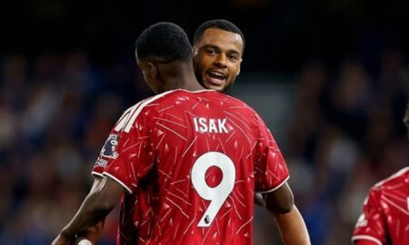 Liverpool forwards Isak and Gakpo