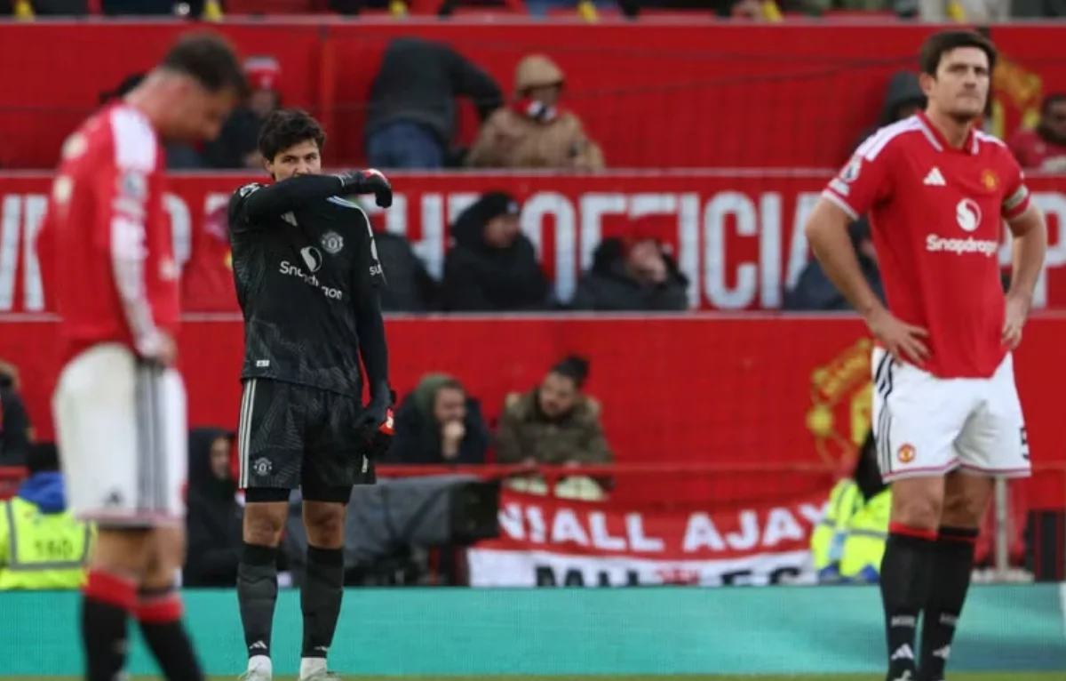 Manchester United’s latest Old Trafford setback has intensified scrutiny on Michael Carrick, with one team selection and a familiar opponent adding to the unease.